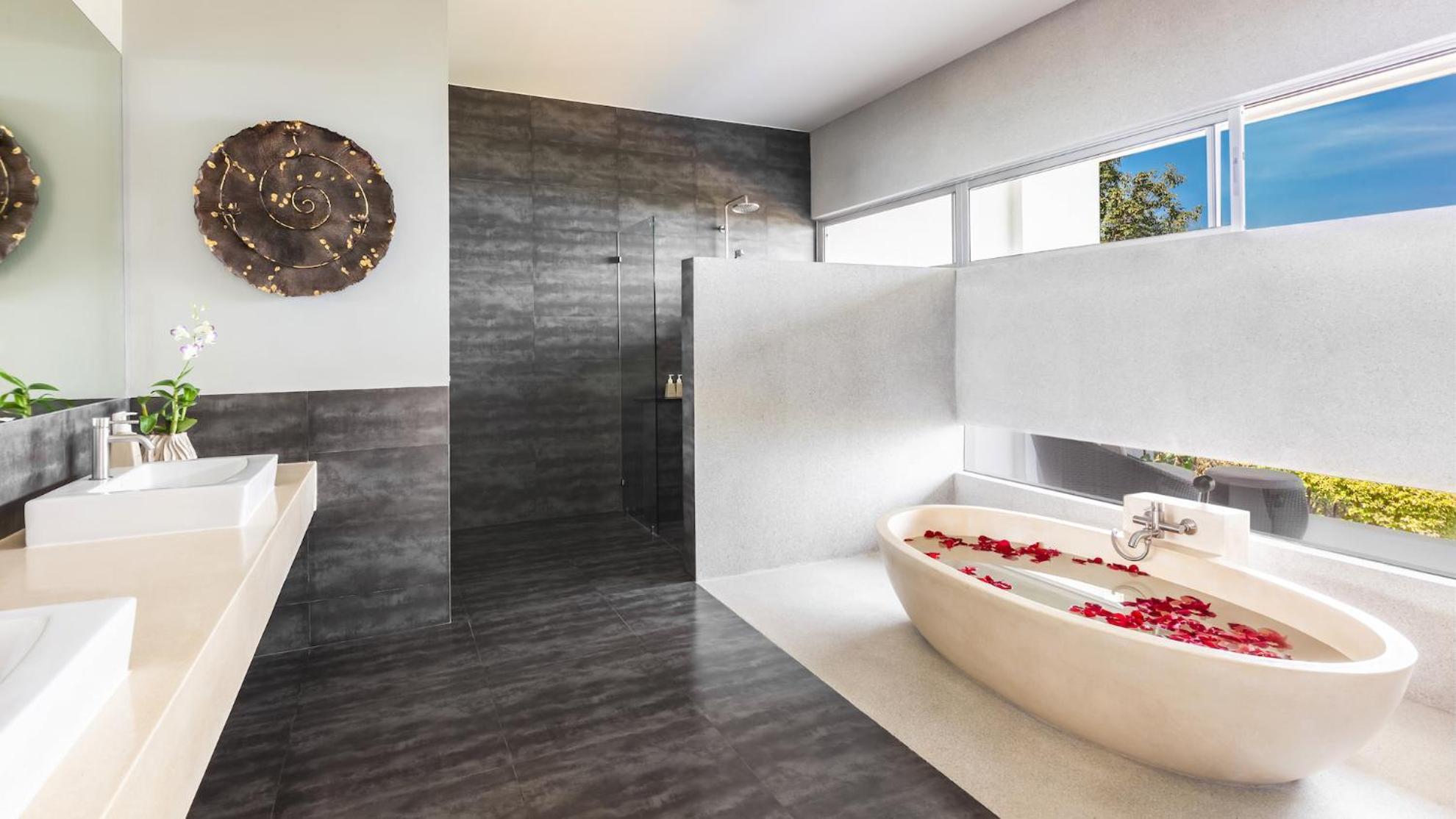 Villa Leelawadee Por Bay Exterior photo
